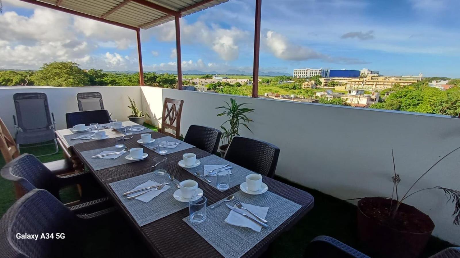 Le Binome Aparthotel Grand Bay Luaran gambar